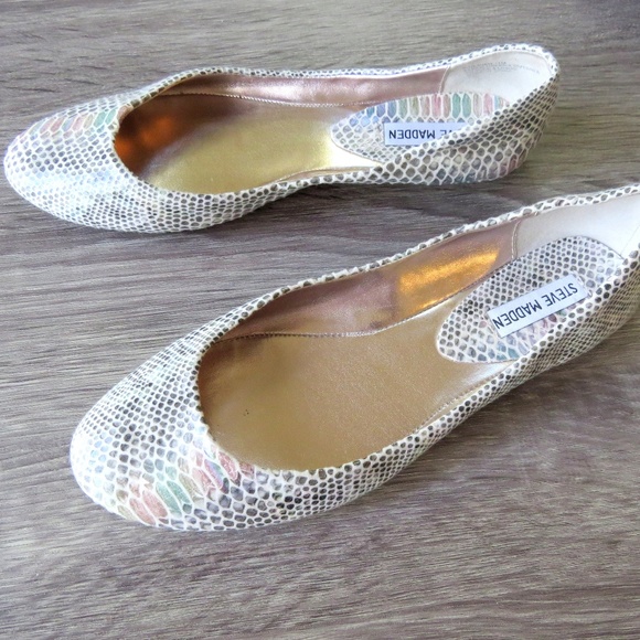 Steve Madden Shoes - Steve Madden Heaven Ballet Flats Snake Rainbow